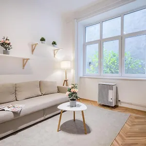 Bpr Toffee Design With A/c Appartamento Budapest